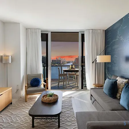 South Beach Retreat Balcony Resort Amenities